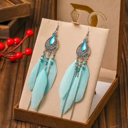 Bohemian Water Drop Feather Earrings for Women Fashion Elegant Fresh Rhinstone Chain Tassel Earrings Party Vacation Jewelry
