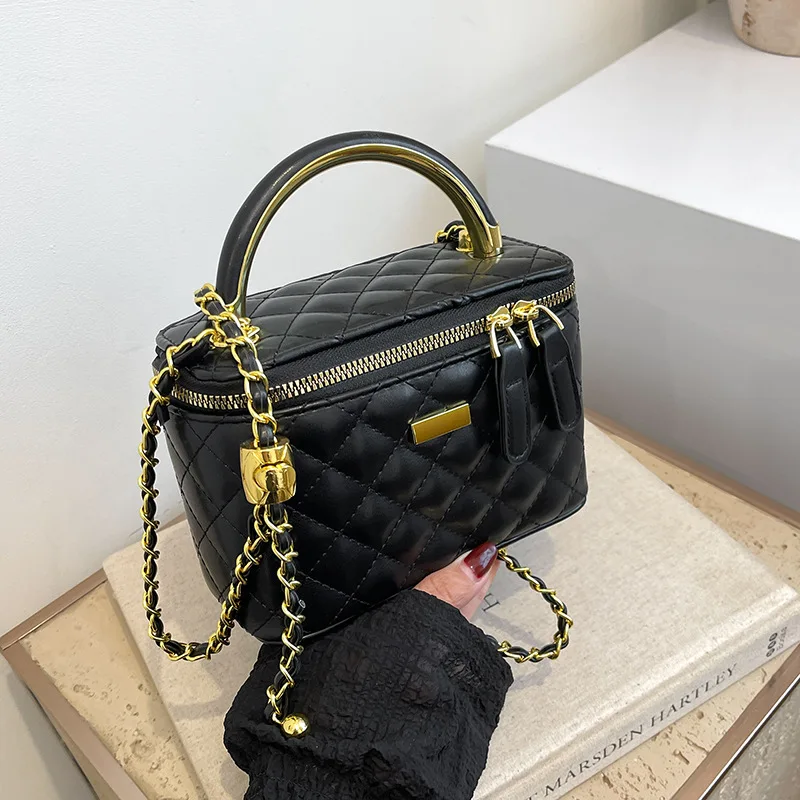 

2025 Vintage Quilted Chain Bag for Women, Genuine Leather Multi-way Shoulder Crossbody Purse, Minimalist Chic Bag for Dating