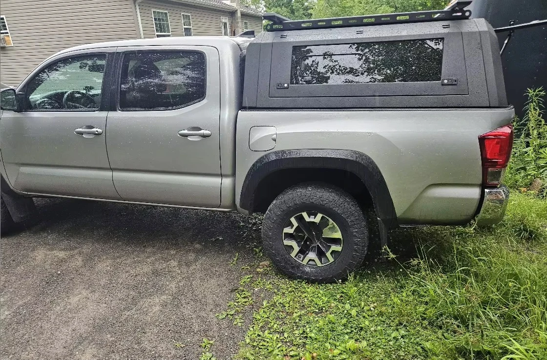 Multifunctional Waterproof 4x4 Pick up Pickup Truck Bed Cap Canopy With Both Sliding Window  Topper for Tacoma 6FT/5FT