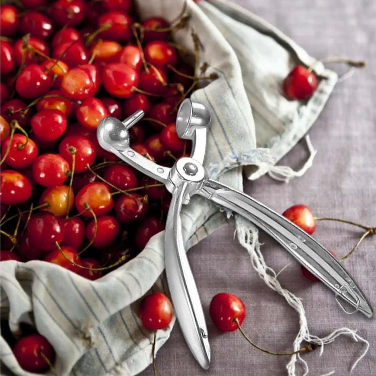 Cherry Olive Pitter Tool Robust Zinc Alloy Corer Fruit Peeling Knife Kitchen Accessory for Quick Fruit Preparation