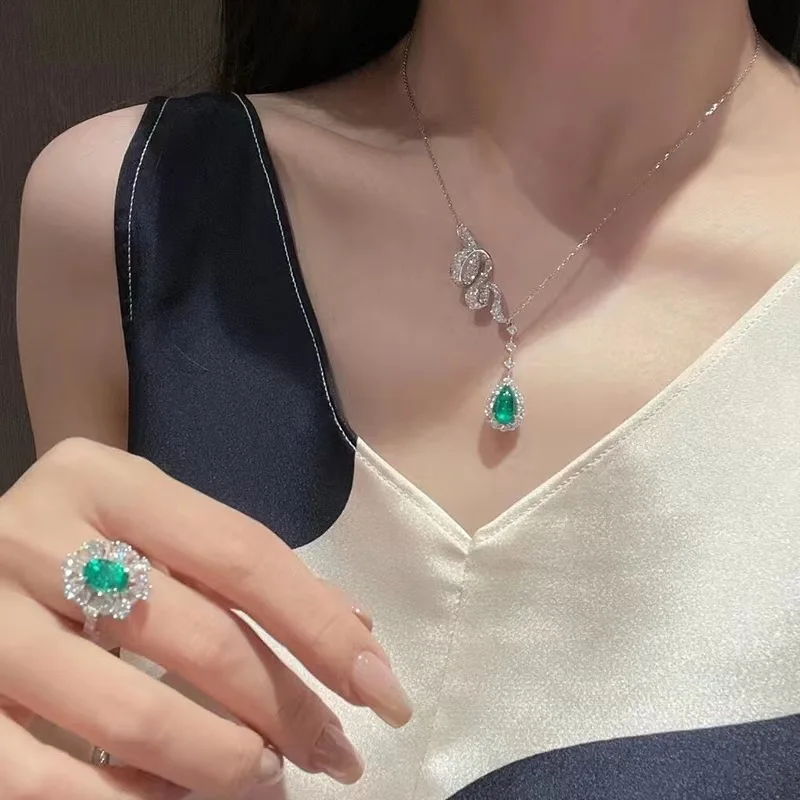 New Fashion Irregular Water Drop Pendant Necklace for Women AAA Green Zircon Bridal Wedding Jewelry Prom Party Premium Gift