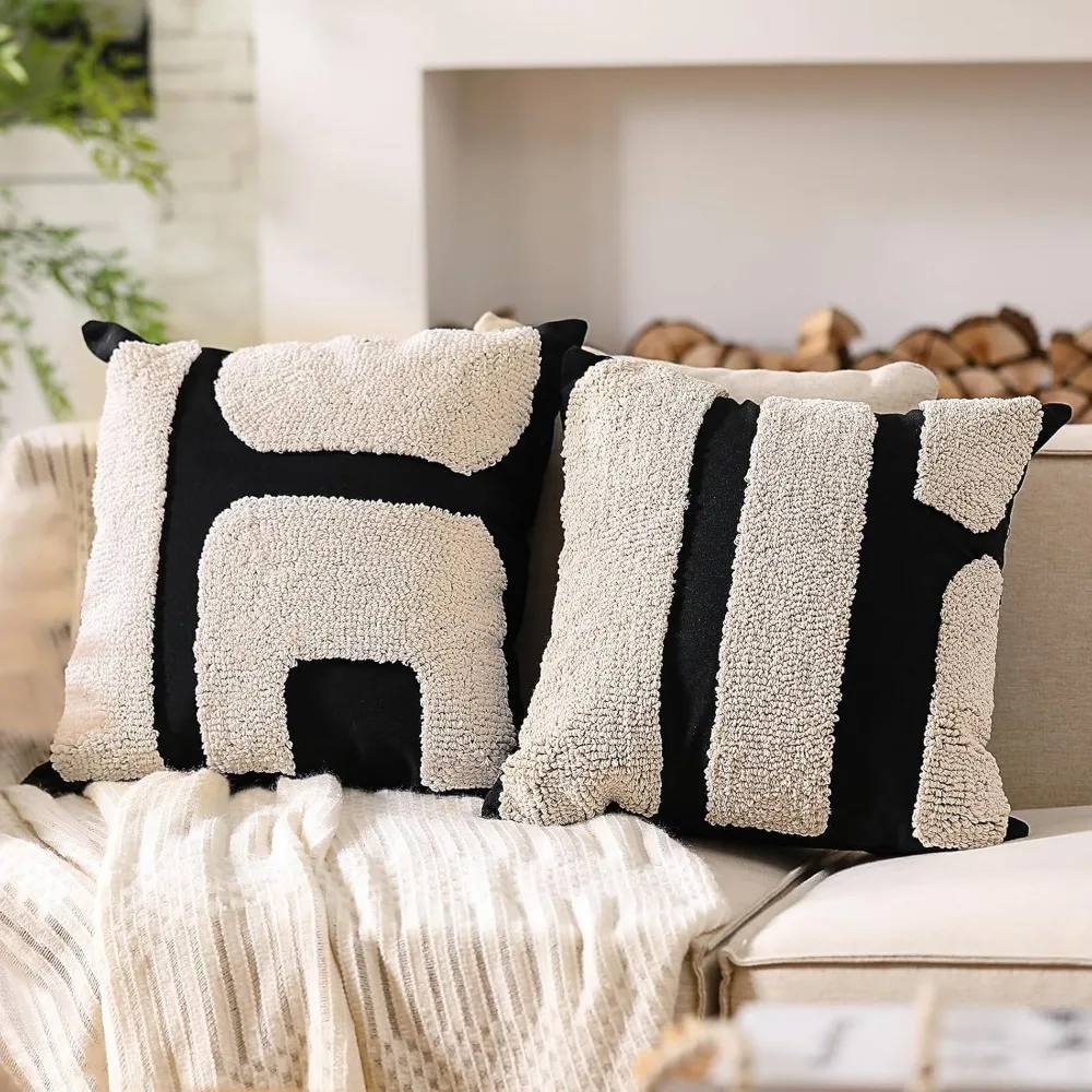 أغطية وسائد معنقدة مكتنزة باللونين الأبيض والأسود، أغطية وسائد مزخرفة هندسية بوهو، نمط تجريدي مقاس 18 × 18 بوصة #1