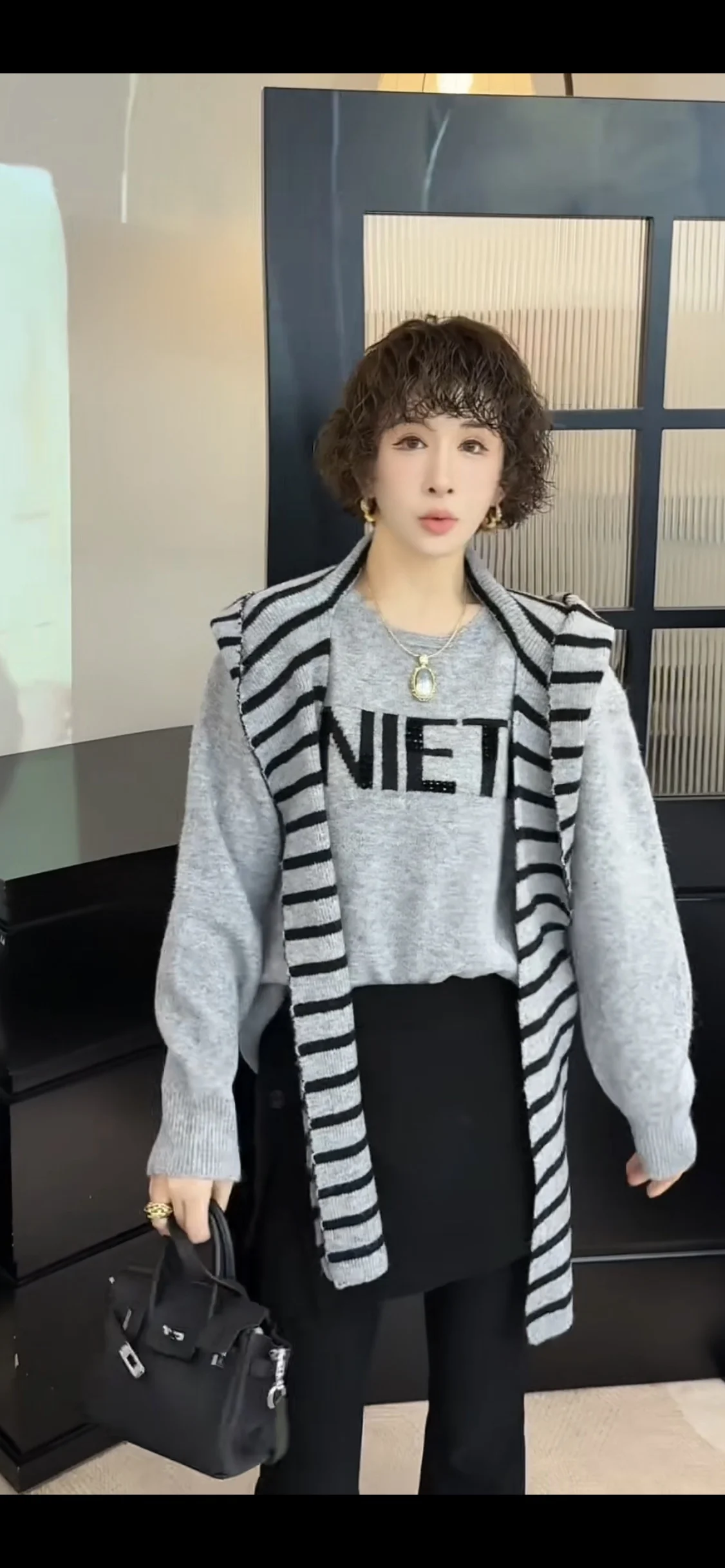 

Faionable Loose Casual Color Design oulder Wrap Hoodie Women's Autumn New Sle European Goods Pure Color Design