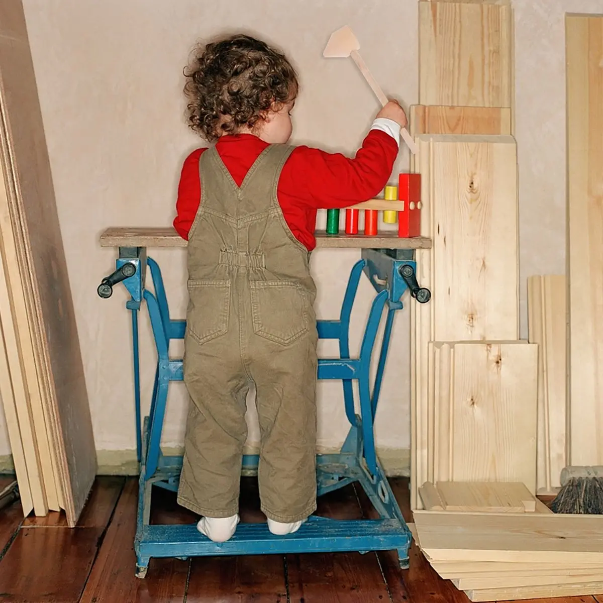 5 Stück kleine Holzhämmer für Kinder, kreatives Spielen, verbessert Geschicklichkeit und Armbewegung, glattes Finish, pädagogisches Aktivitätswerkzeug