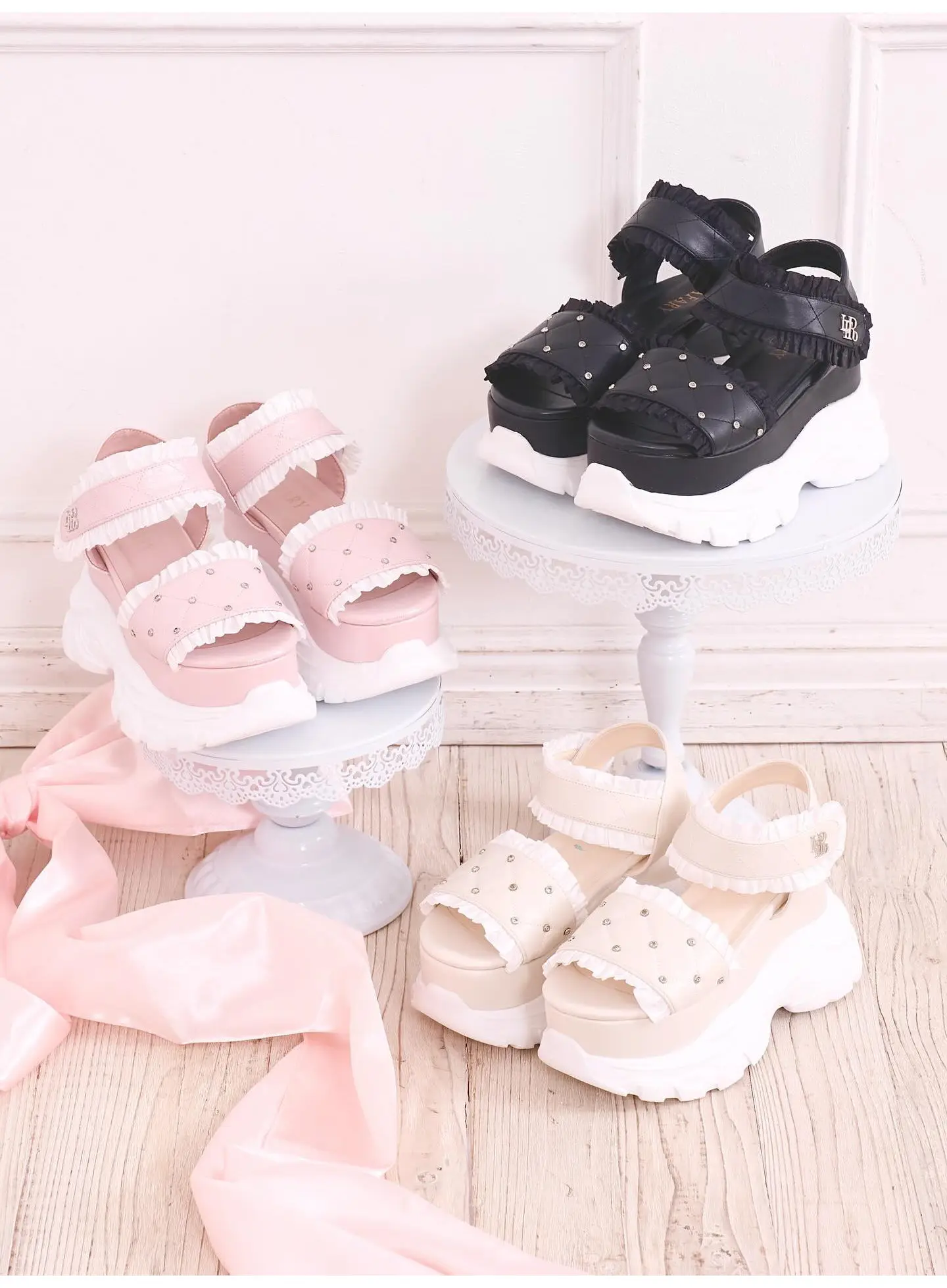 Japanese Style High Heel Sandals Sweet Lolita Shoes Summer Rhinestone Chunky Platform Casual Sneaker Sandals 2026 New