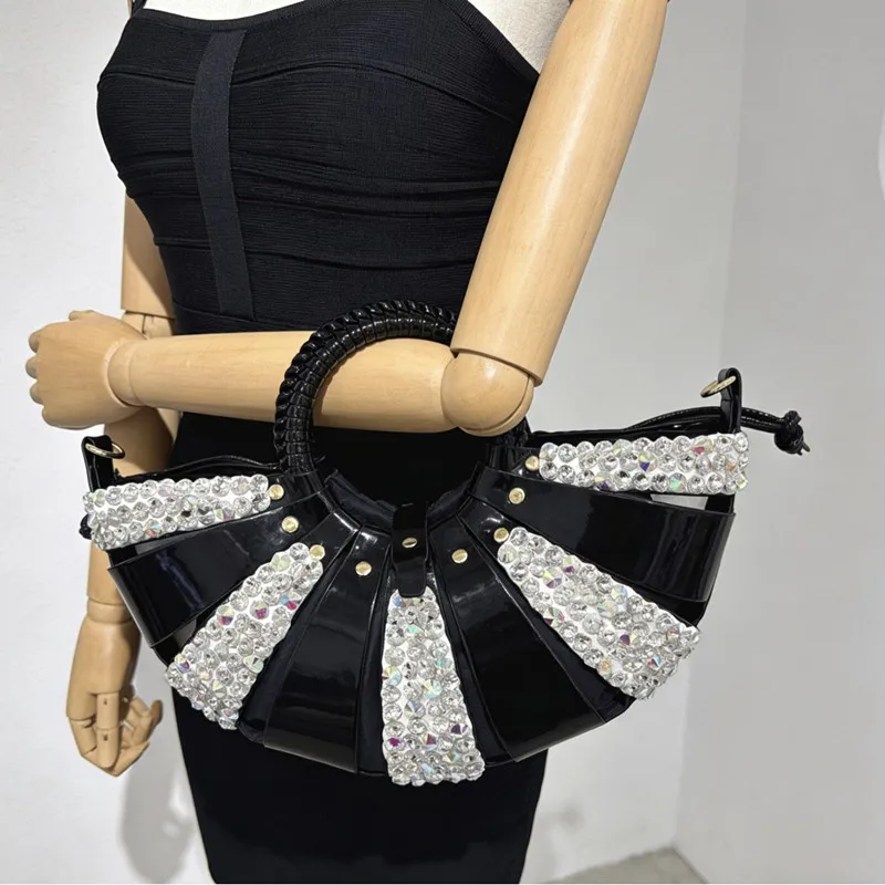 2026 Brand Design Shiny Diamond Women's Hollow Out Woven Shell Handbag Luxury Party Basket Bag Fashion Shoulder Crossbody Bag