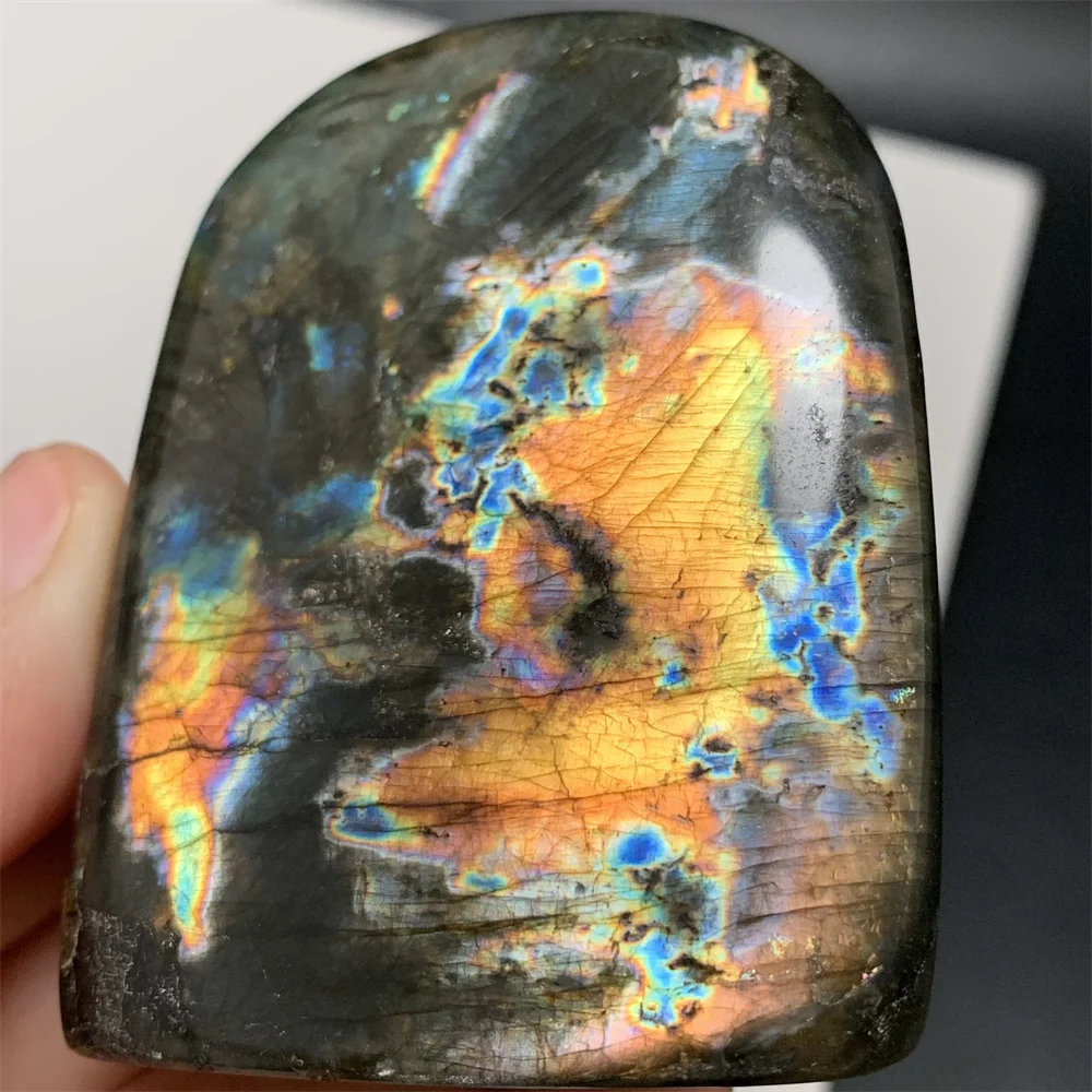 

Natural Blue Green Light Labradorite Standing Ornaments Orange Purple Light Labrador Stones Mineral Specimens Raw Healing Beads