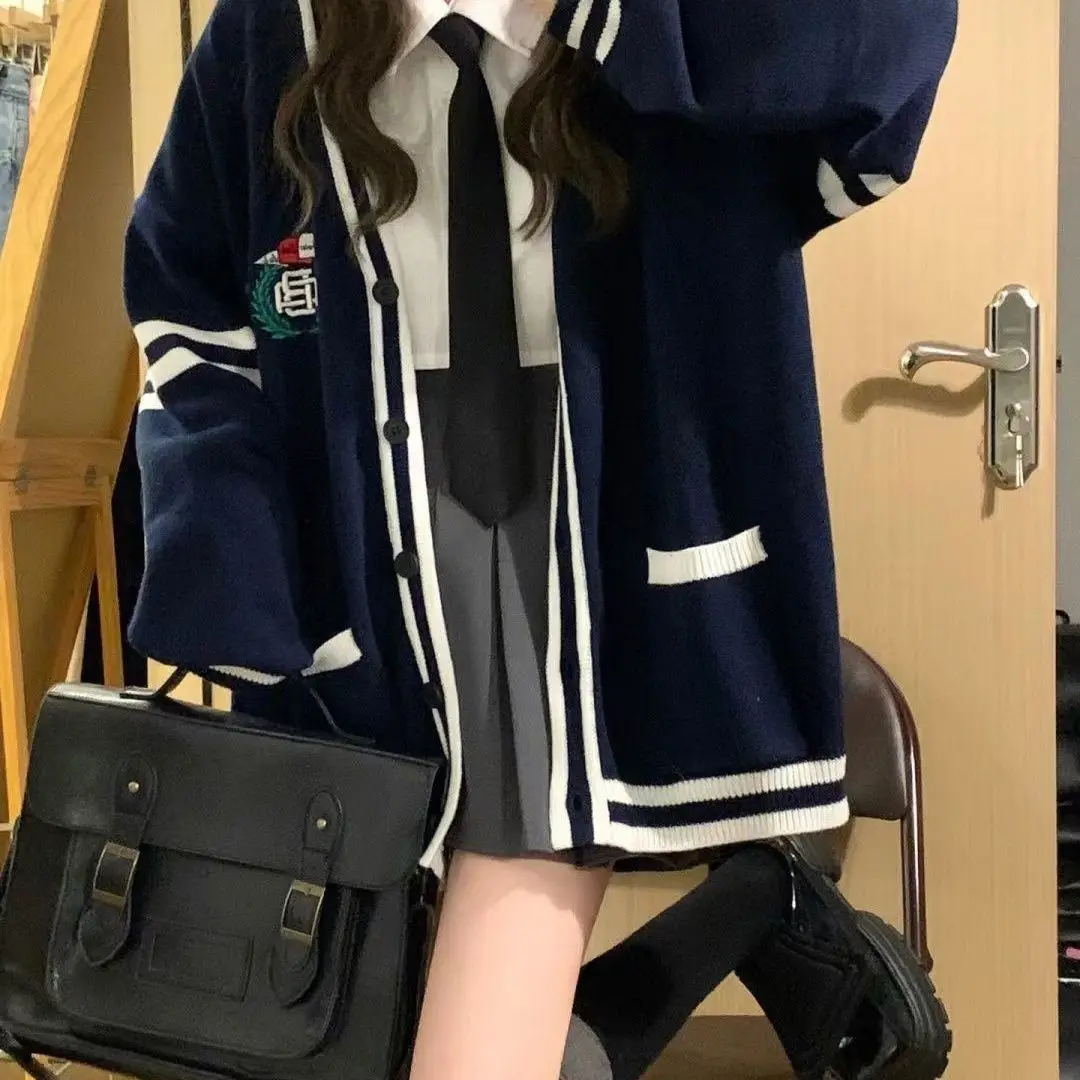 College Style New Badge Embroidery Contrasting Color Sweater Cardigan for Female Students Versatile Knitwear Jacket Trendy