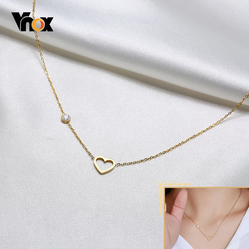 Vnox Chic Heart Love Charm Choker Necklaces for Women, Gold Color Stainless Steel Metal Link Chains, Dainty Gifts for her