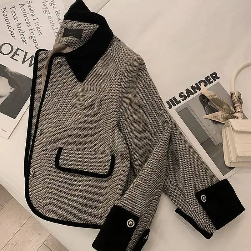 Women's 2026 New Autumn And Winter Plush Thickened Suit Coat Short Fashion Loose Versatile Grey Splice Casual Female Blazers
