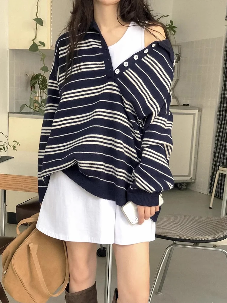 

Gagarich Fashion Korean College Style Contrasting Vertical Striped Knitted Sweater Women Early Autumn New Retro Niche Loose Top