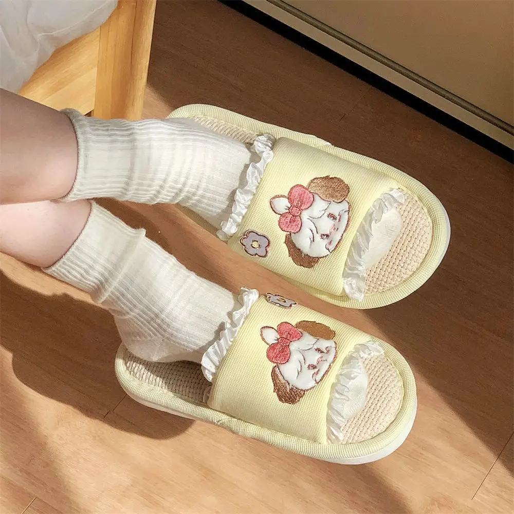 Kawaii Mikko القطن الكتان النعال لطيف المضادة للانزلاق كل موسم موضة الربيع الصيف المرأة ارضيات داخلية أحذية الفتيات الهدايا اللعب