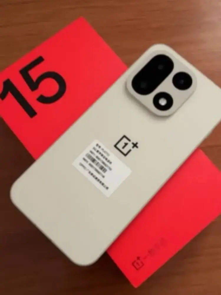 OnePlus 15 Global Rom Oxygen OS Snapdragon 8 Elite Gen 5 7300mAh 120W SuperVOOC 50W Wireless 6.78 Inch 50MP OIS OTA Update
