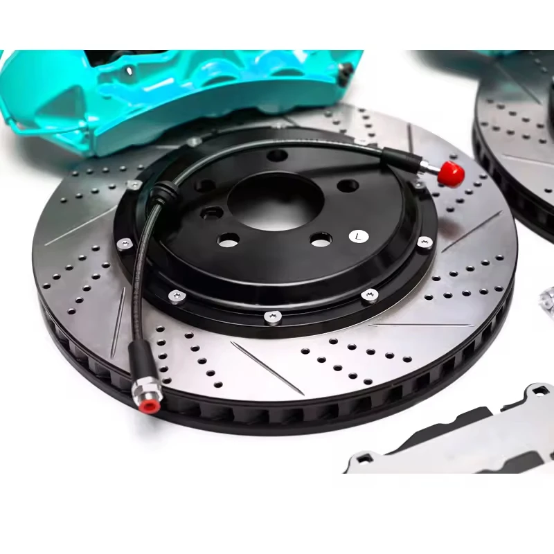 طقم ماسك فرامل كبير مكون من 6 مكبس لترقية نظام فرامل السيارة. مناسبة لسيارات BMW E93 وغيرها من موديلات العجلات مقاس 18-21 بوصة.