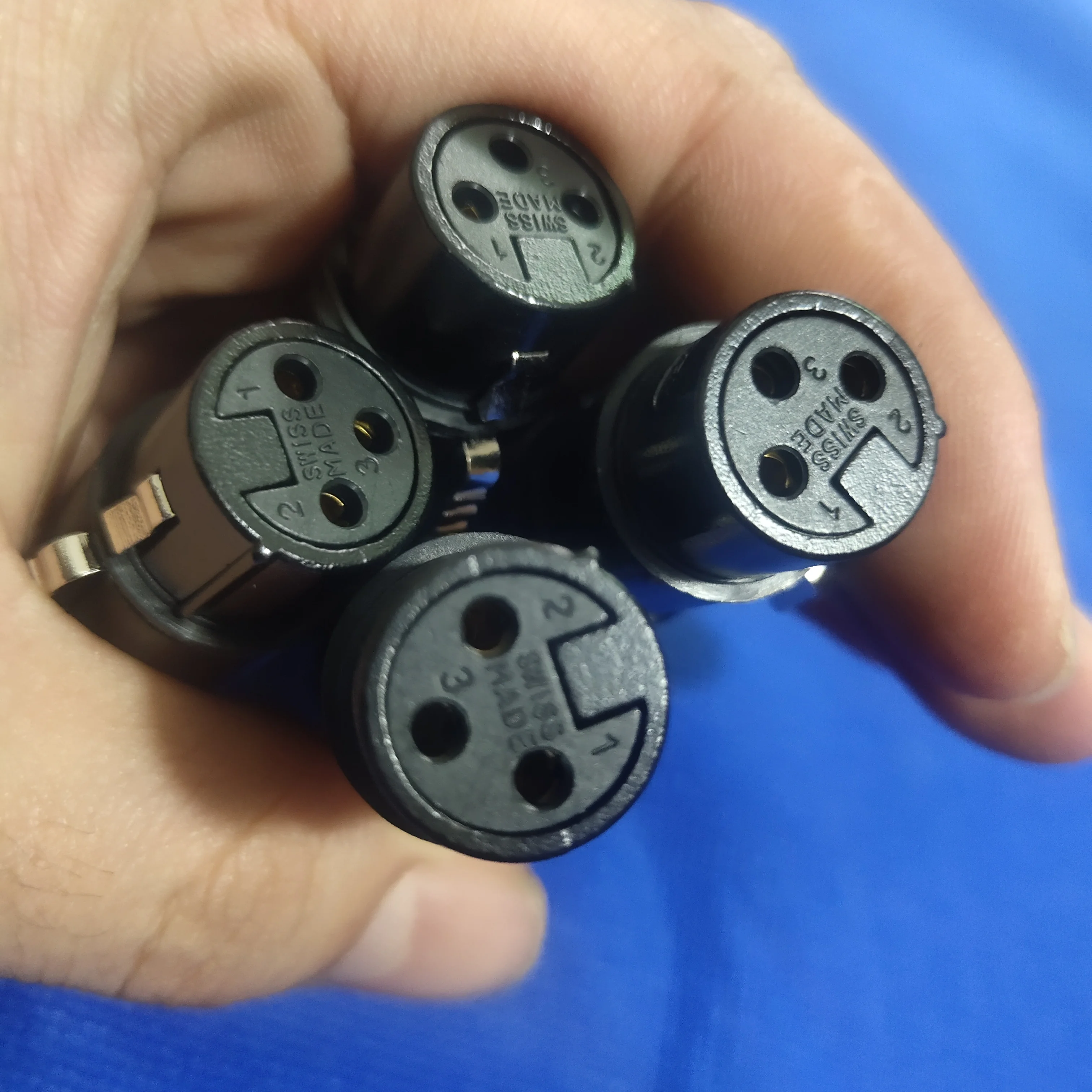 スイスオリジナル60ピース/ロットNeutrik3ピンxlrコネクタオスおよびメスラベルマイク修理およびアップグレードプラグ (ワイヤー径 ≤ 8mm)
