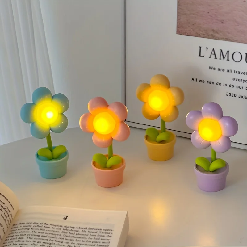 1pc Small Flowers Desktop Decoration Night Light Table Lamp with 3 Button Coin Cell batteries