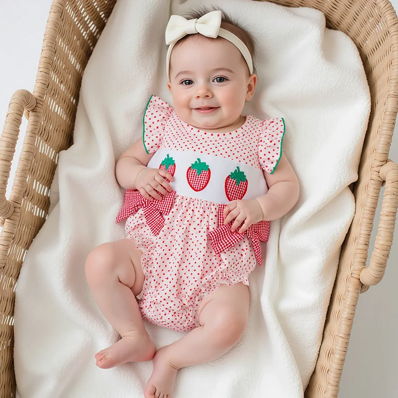

Baby Clothing Girl Romper Loose Fit Strawberry Embroidery Dot Print Crew Neck Ruffled Flying Sleeve Jumpsuit Newborn Clothes