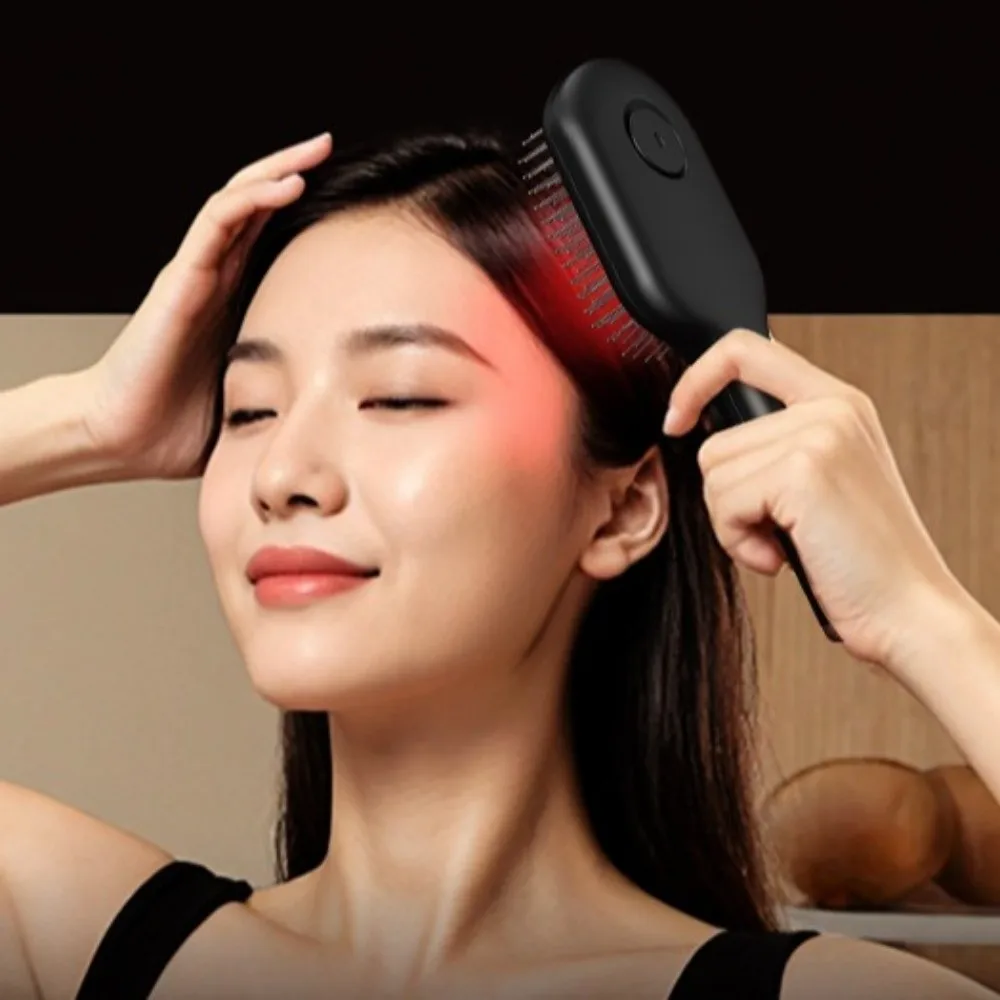 Multi-Function Red Light Spray Massage Comb Anti-Frizz Large Tank Hair Care Electric Spray Hair Brush Anti-Static Scalp Nourish