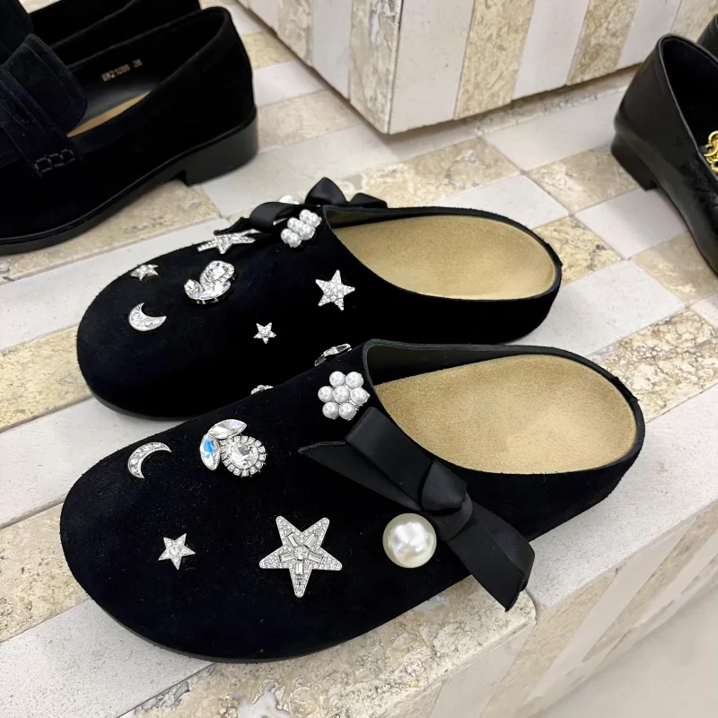 

New Fashion Flannel Women Mules Luxury Designer Slippers Women Slip Closed Flat Shoes Women Comfortable Slingback Sandals Women