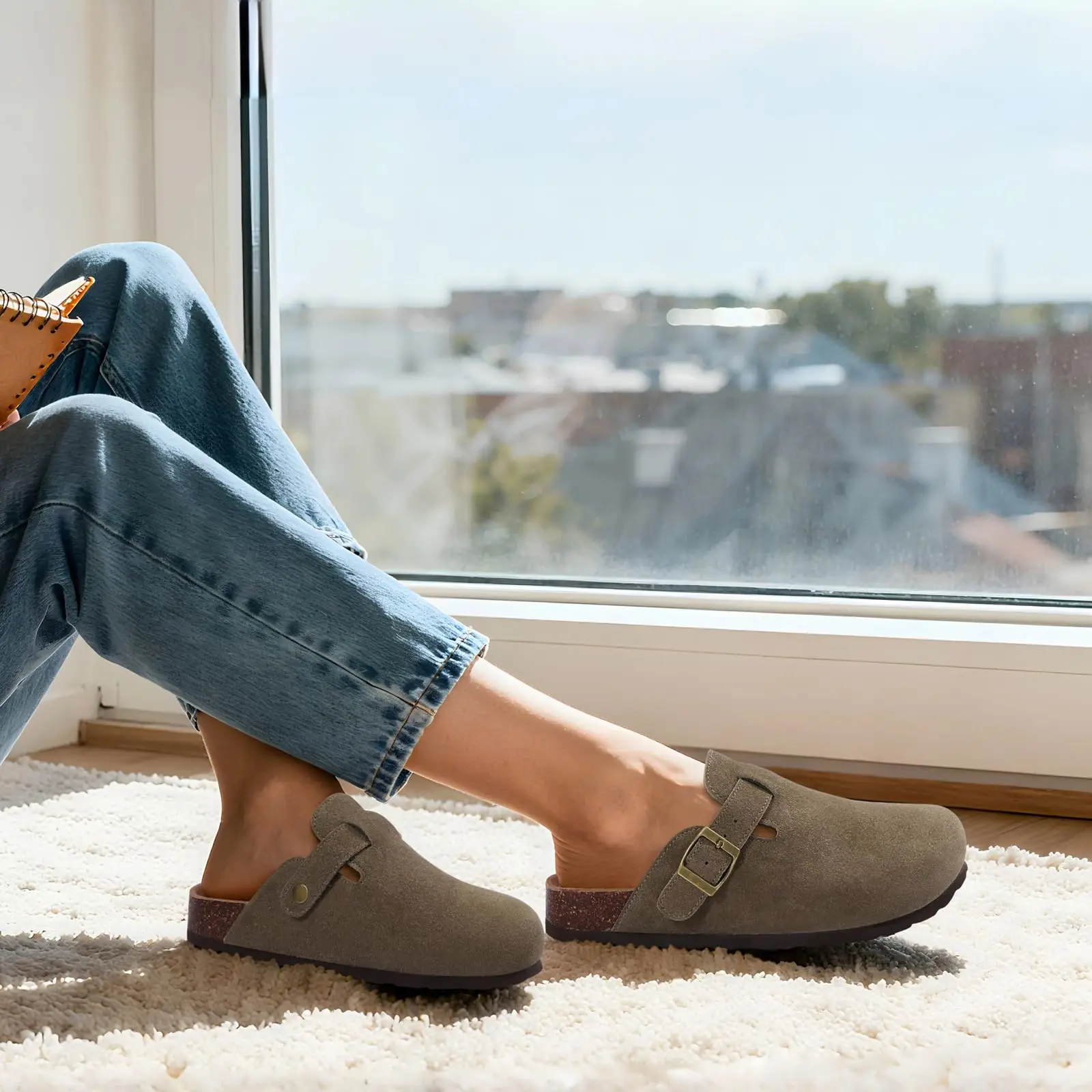 Shevalues Rutschfeste Unisex-Kartoffelschuhe mit Verstellbarer Schnalle, Korkfußbett, Veganen Wildleder-Clogs für Damen mit Fußgewölbestütze – Detail 14