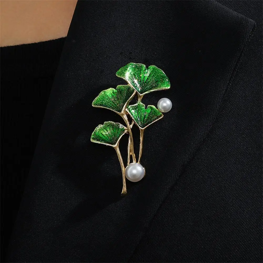 Ginkgo Leaf Brooch Elegant Ginkgo Leaf Faux Pearl Brooch for Women Anti-slip Suit Coat Pin Hat Scarf Decoration Prom Party