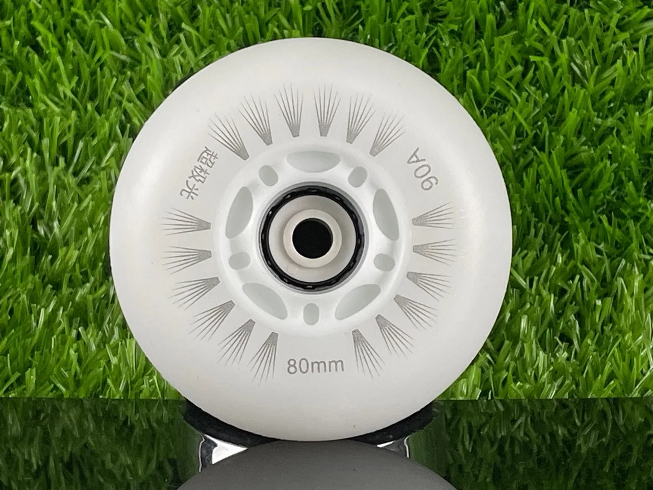 

Inline roller skates flash wheel luminous wheel accessories for children's adults universal single-row roller skates roller