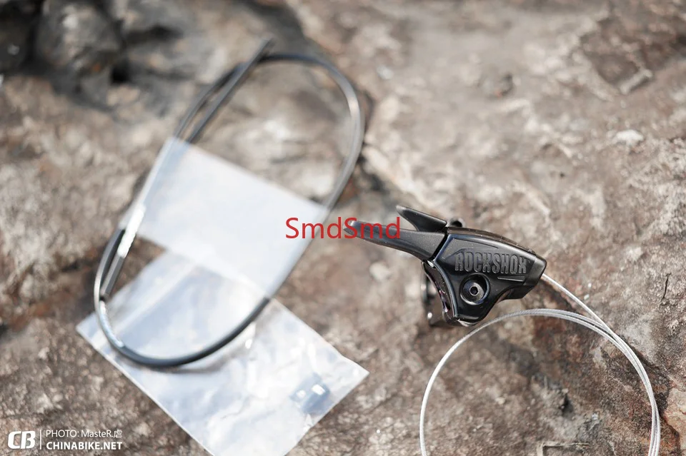 new OneLoc remote RM-1LOC-A1 Left or right side options Encouraged for reba recon sid revelation judy fork usage