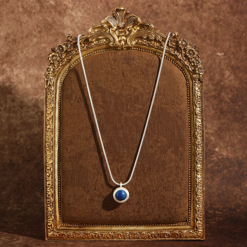 

Vintage Pendant Blue Round Natural Stone Necklace Silver Color High Quality Jewelry Luxury Brand Designer For Wedding Bridesmaid
