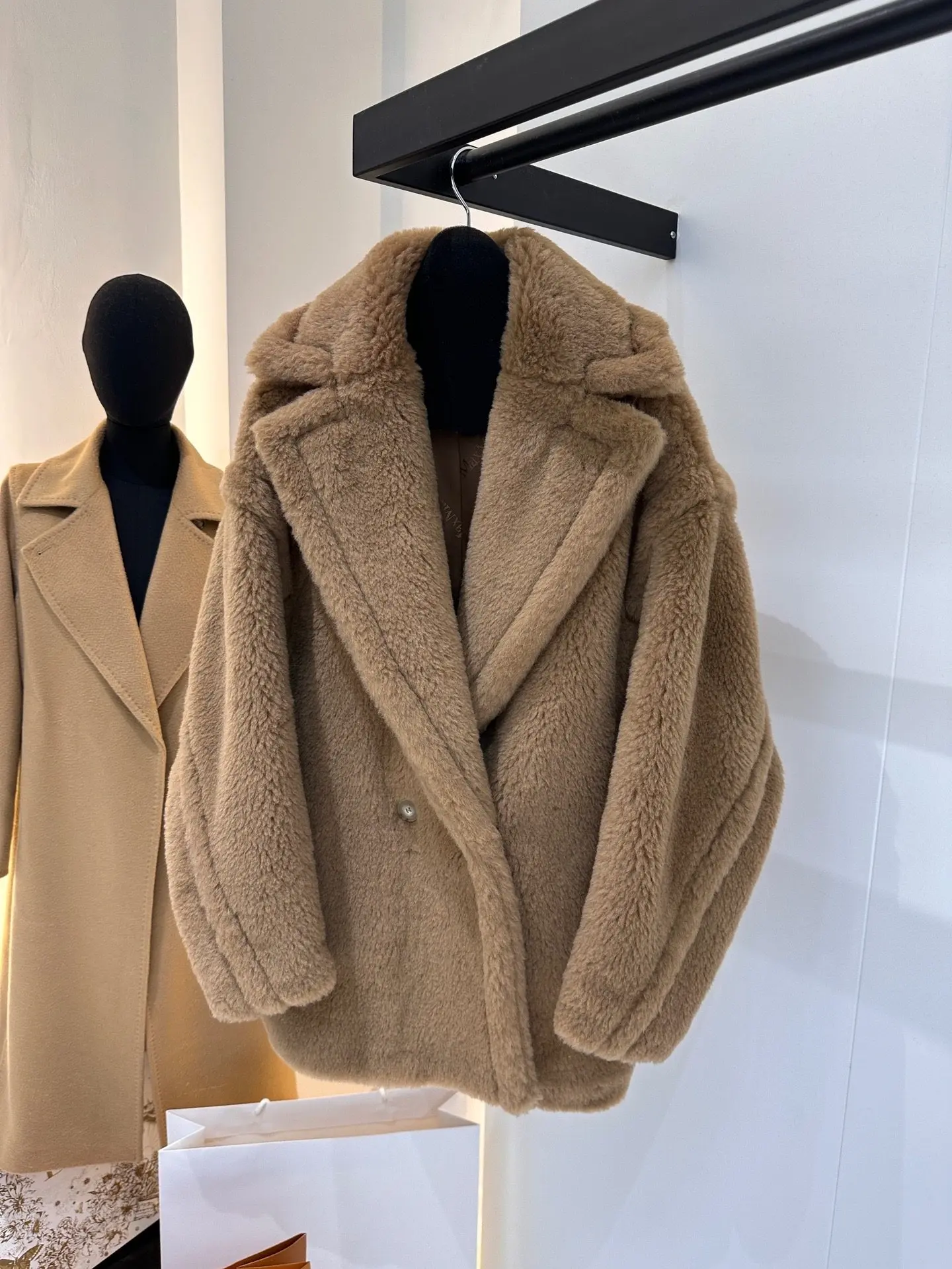 Max Short Teddy Bear Coat 62% Alpaca 26% Wool 12% Silk Coat Winter WOMEN Jacket Thicken Women's Coat Oversized