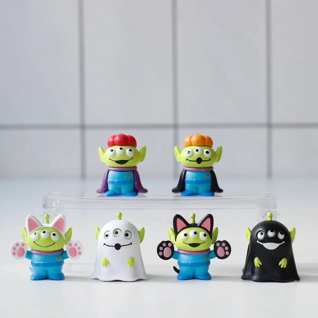 Alien Ghost Series Gacha Blind Box Mini Figurines - Decorative Hand Model Toys