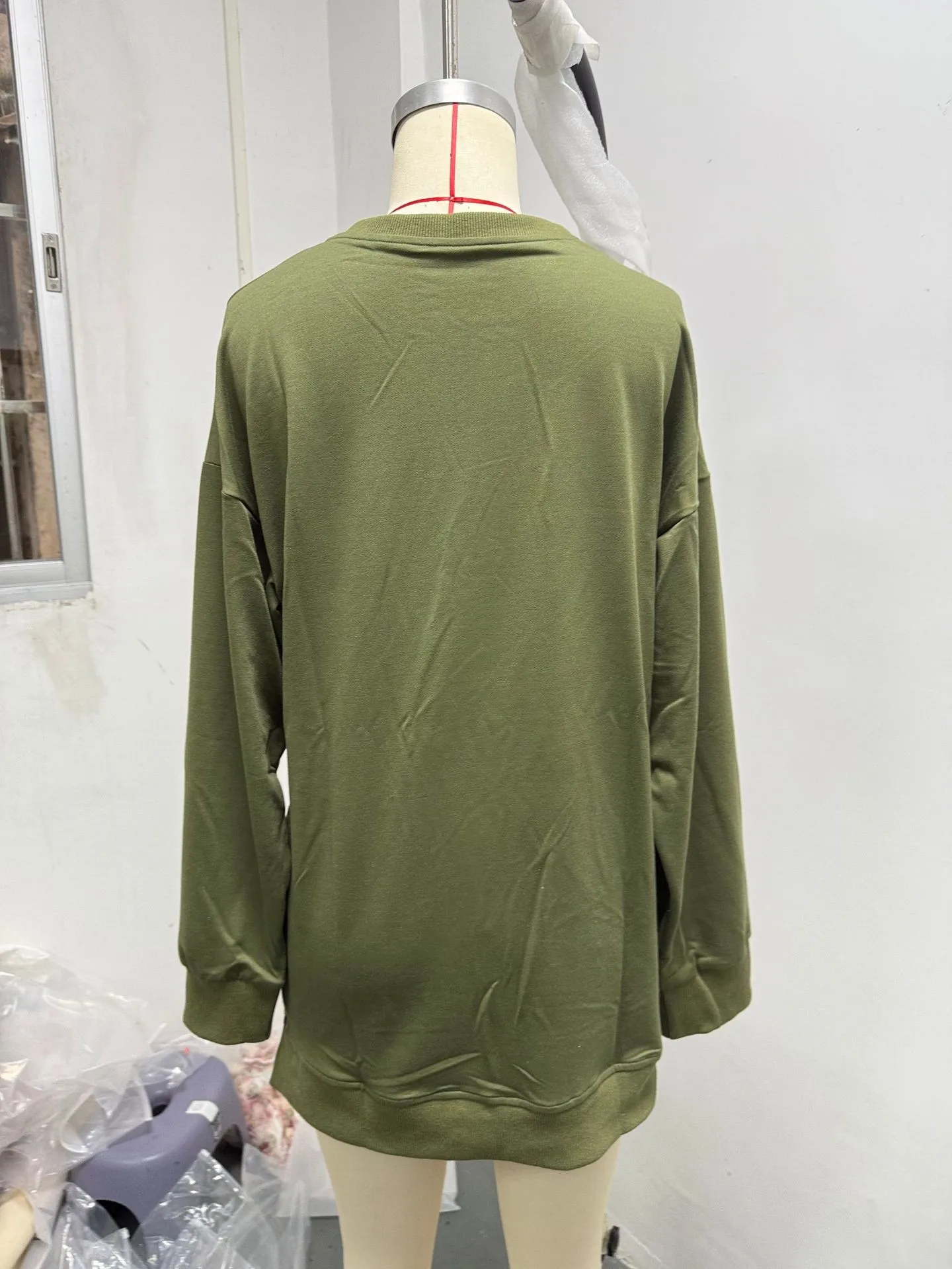 Style Pullover Hoodie Regular Fit Commute Style with Round Neck Asymmetrical No Hood Standard Length Single Women Sweatshirt