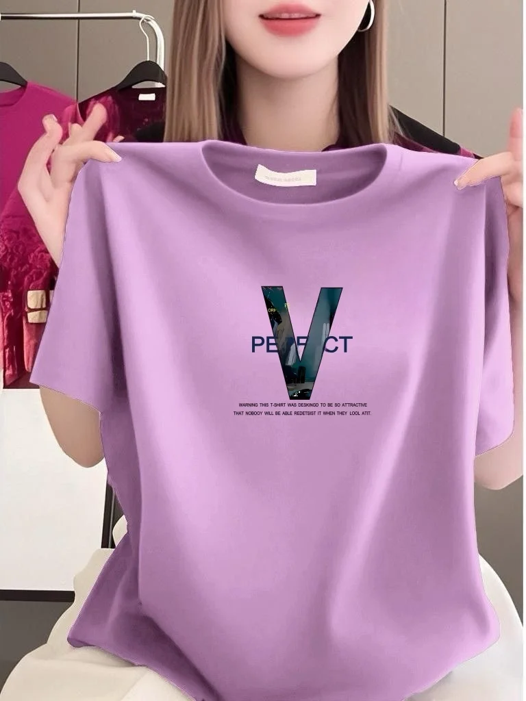 

Модная женская футболка с принтом, свободного кроя, с коротким рукавом, фиолетовая, летняя, новый стиль, повседневная, стандартная, из полиэстера.