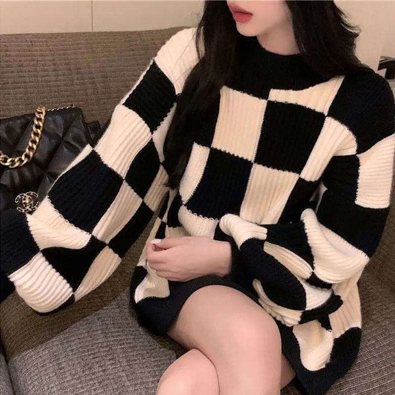 Female Clothing Plaid Knitted Jumpers Korean Patchwork Loose Autumn Winter Commute Long Sleeve Casual Round Neck Midi Sweaters