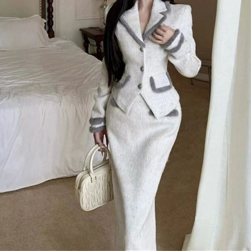 

Color Blocking Fringed Suit Jacket, Winter Long Skirt, High Waist Slimming, Atmospheric Half Skirt, Two-piece Set for Women