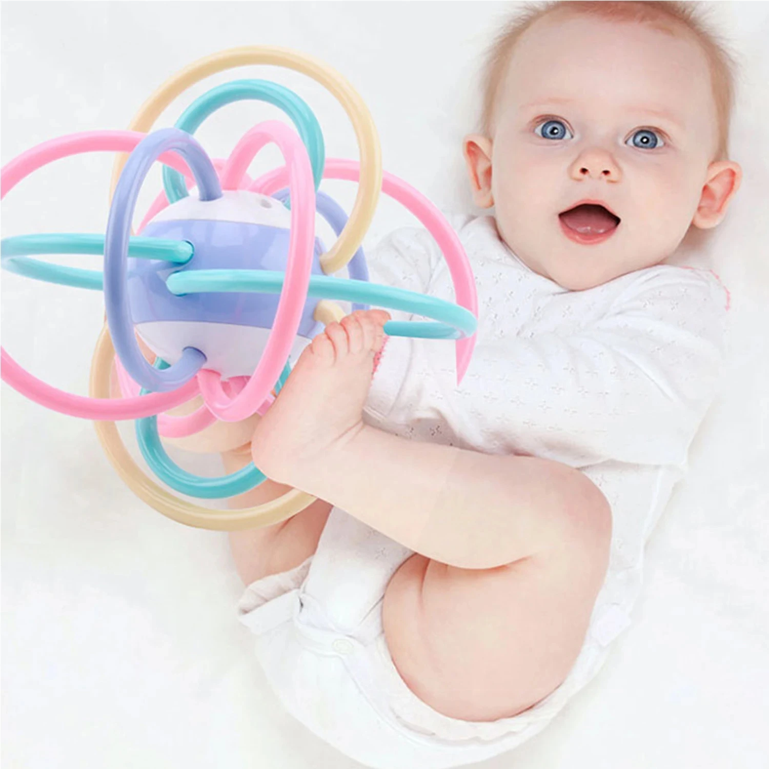 Cot rattle ball 0-3 years old toddler soft teether silicone ball toys teething baby itchy teeth special Early Learning education