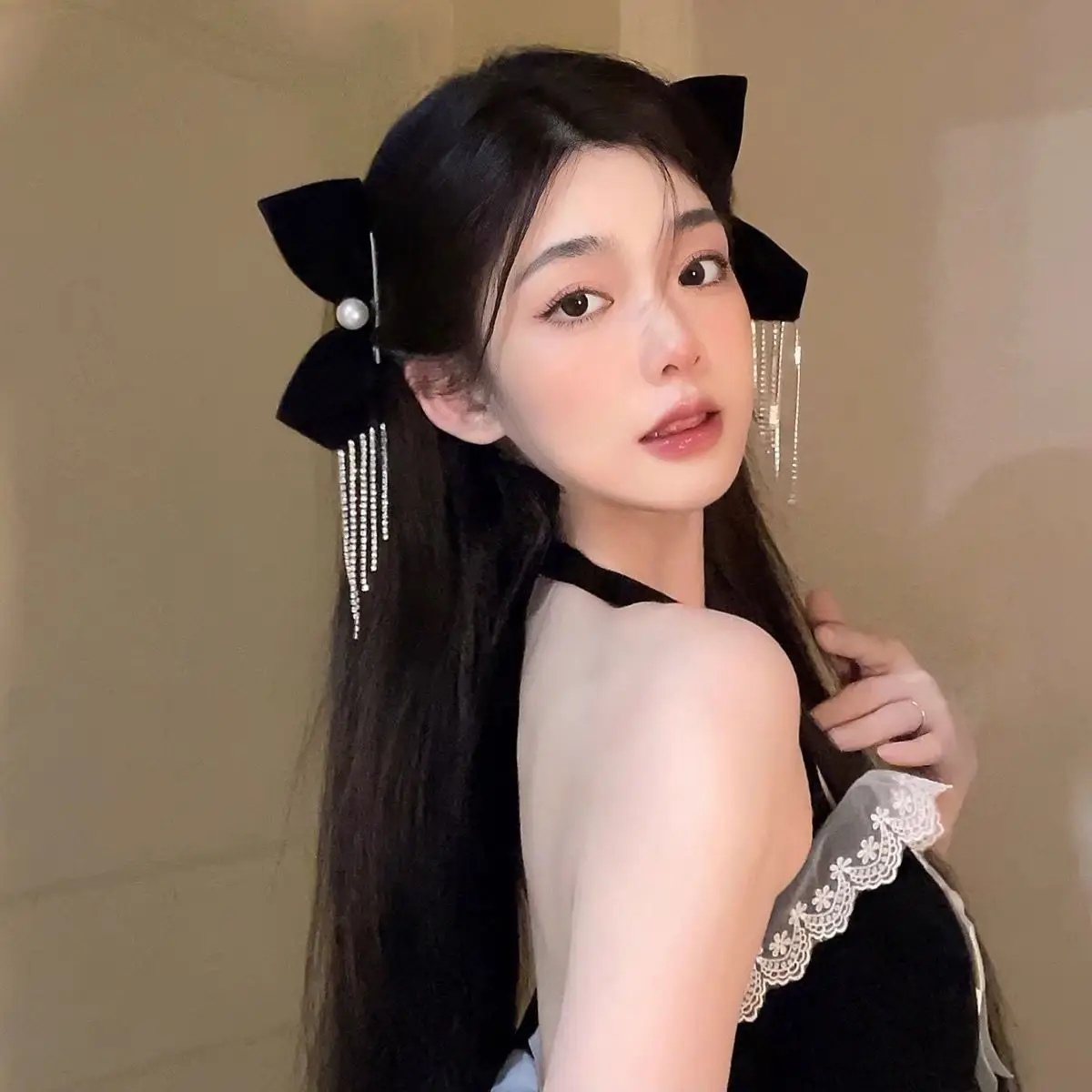 

Female 2025 Wine Red Velvet Tassels Bow Hairpins Hair Clip for Women Ladies Bride's Headdress New Year's Decor Hair Accessories