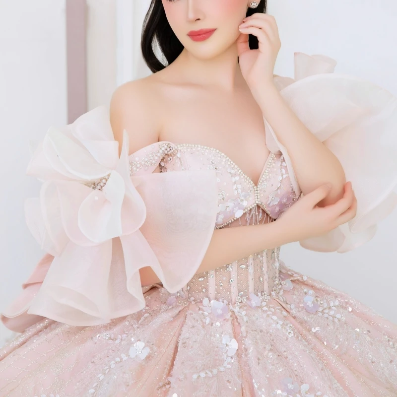 

Розовые блестящие платья Quinceanera с открытыми плечами и цветочным принтом из тюля с бисером и кристаллами для вечеринки, дня рождения, милое платье 16, Vestidos 15 Anos