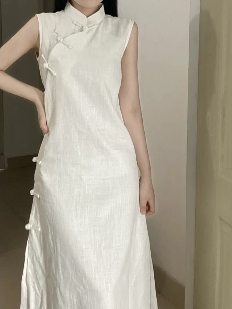 

Retro Chinese Style White Cotton Linen Button up Long Qipao Dress Sleeveless Vest Dress Women Summer City Walk A-Line Skirt
