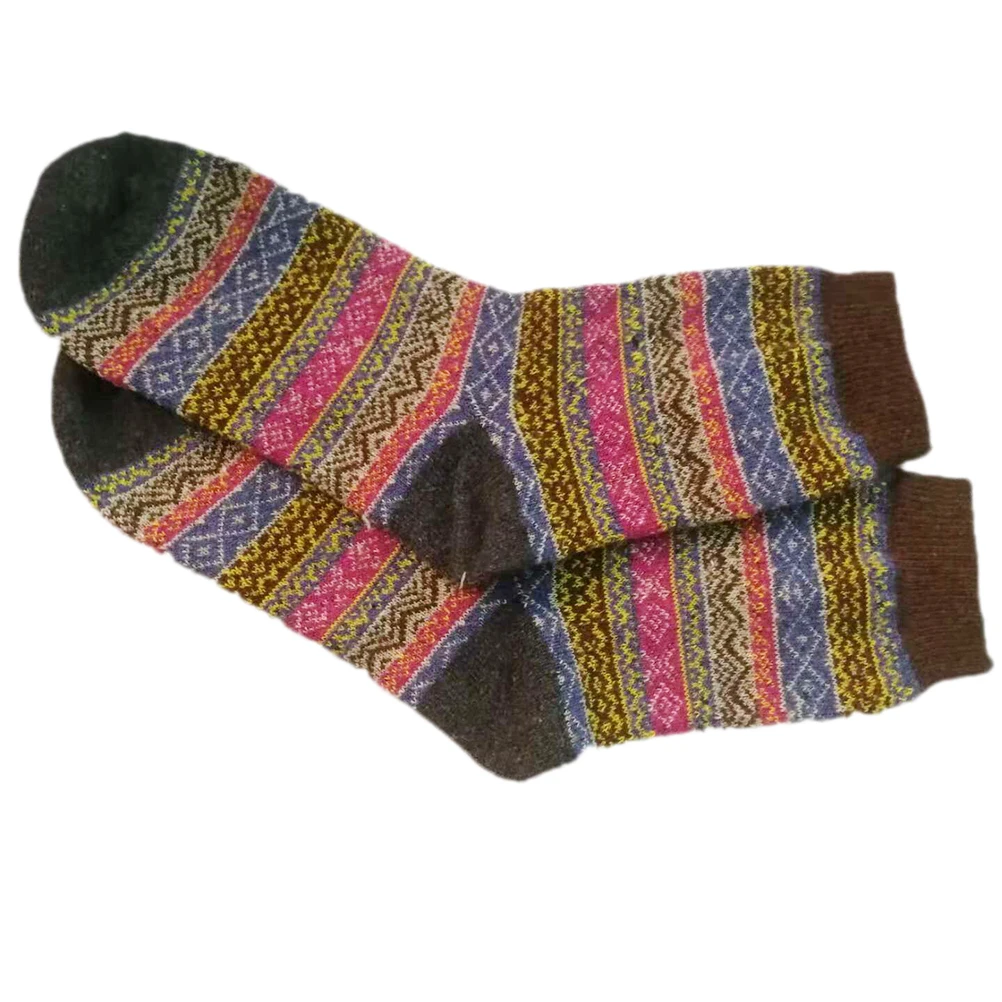 

Шерстяные носки, теплые унисекс, с кроликом, креативные узоры, подарок для мамы, зимы, бабушки, материал премиум-класса, удобные, рождественская осень