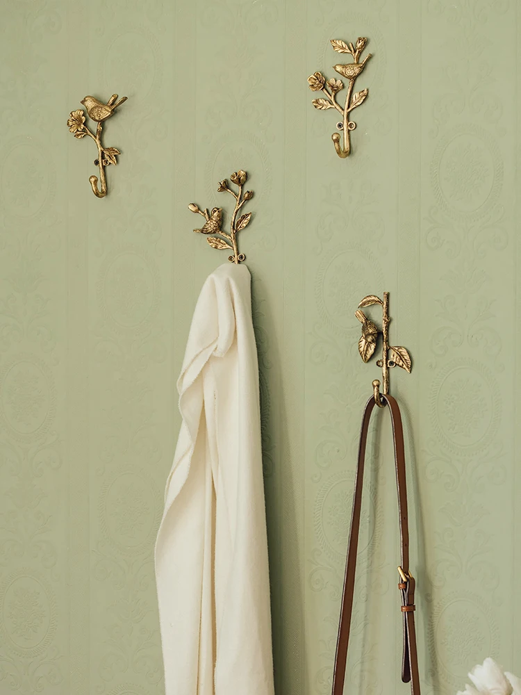 

French retro hook punching wall hook clothes key bird creative cute high-end decoration