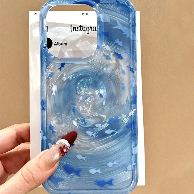 Transparent Blue Whirlpool Small Fish Phone Case with Carp Pendant for iPhone 11 12 13 14 15 16 promax - náhled 3