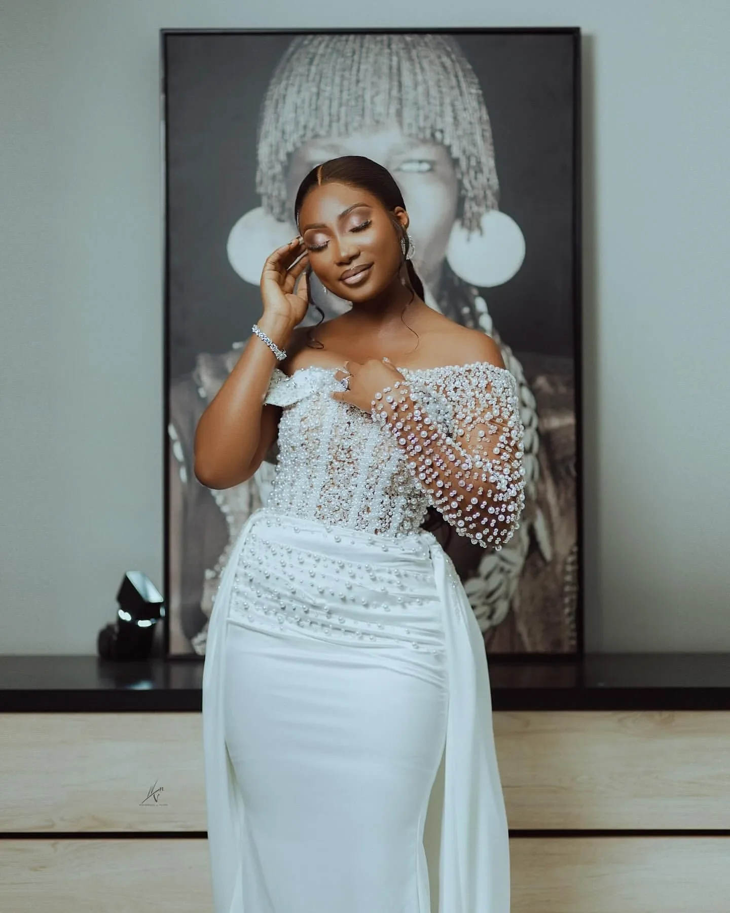 Customized Off the Shoulder Sparkly Pearls Beads Wedding Dress Robe De Mariée Detachable Train Mermaid  Long Sleeve Bridal Gown