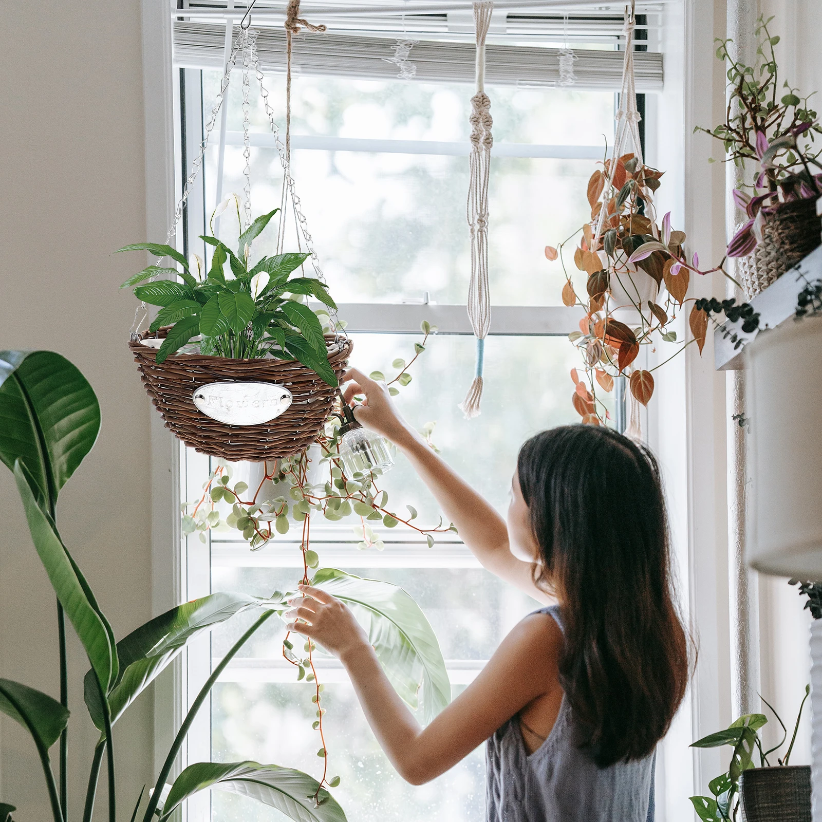

Hanging Planter Basket Flower Pot Country Decor Indoor Planters Outdoor Flowers