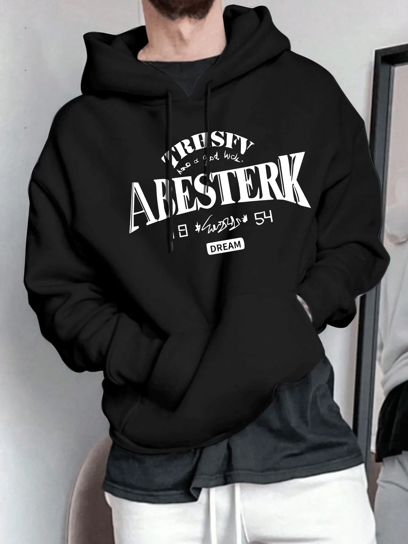 قطعة واحدة من هوديي كاجوال للرجال بنمط هندسي - قماش بوليستر منسوج مع امتداد طفيف وياقة بغطاء للرأس