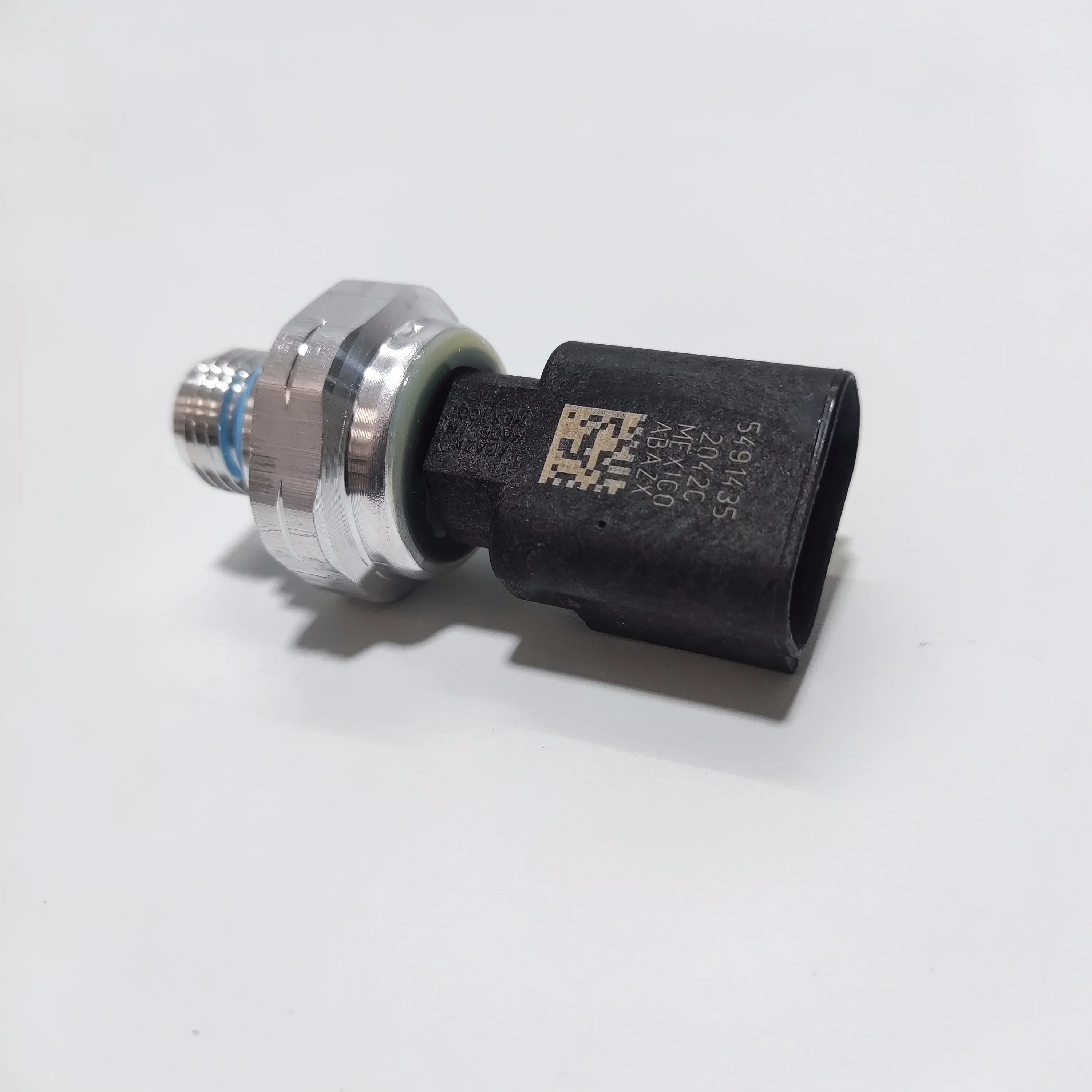 Motorteile Hochspannungs-Common-Rail-Sensor Öldrucksensor 4358810 4921517 5491435