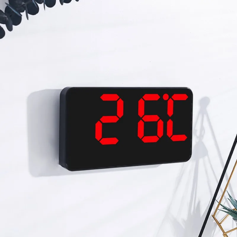 Sprachsteuerung, große digitale Wanduhr, Temperatur, Datum, Woche, DST, Schlummer-Tischuhr, 12/24 Stunden, Dual-Alarm, Wand-LED-Uhr – Detail 17
