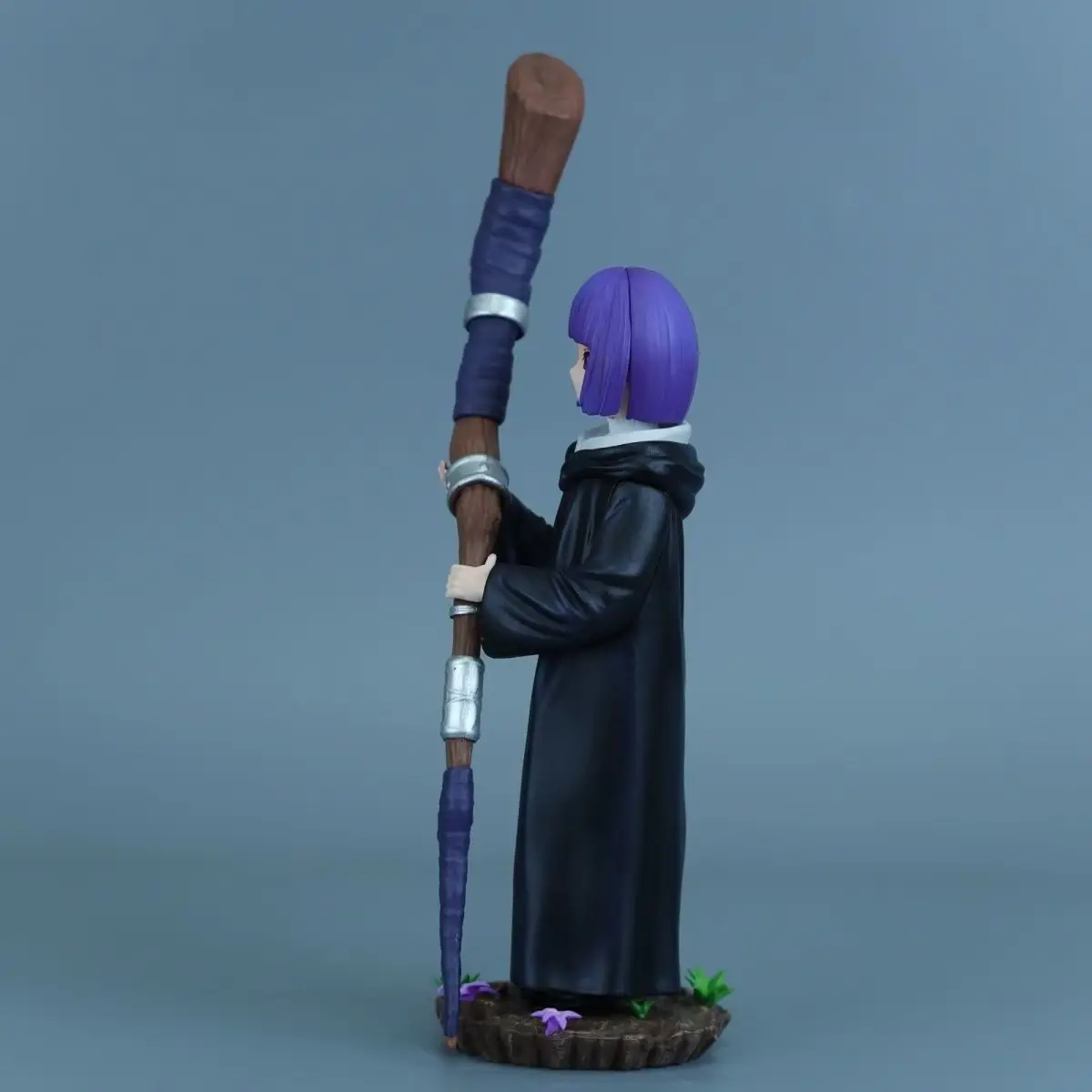 

Anime Figures Magician Fern PVC Model Frieren Purple Hair Collection Doll Tosy for Kids Girl Action Figure Gift Christmas Decor