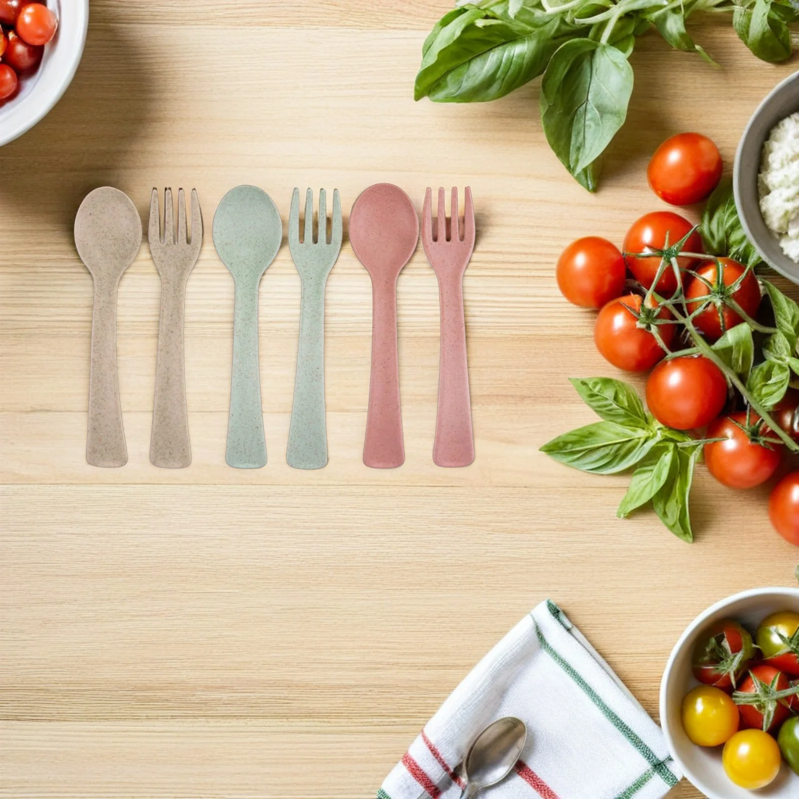 

Детский набор столовых приборов из 6 предметов, детская вилка, ложка, посуда, экологически чистое волокно из пшеничной соломы, прочное противоскользящее многоразовое можно мыть в посудомоечной машине