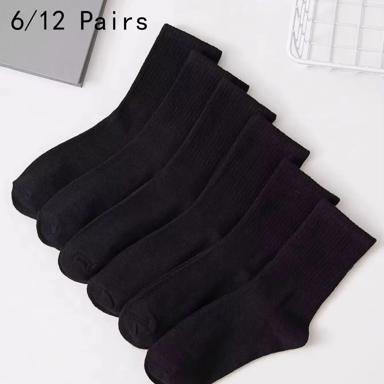 6/12 Pairs Middle Tube Socks For Men And Women Solid Colour In White and Black Fashion Sweat Absorption Breathable and Casual