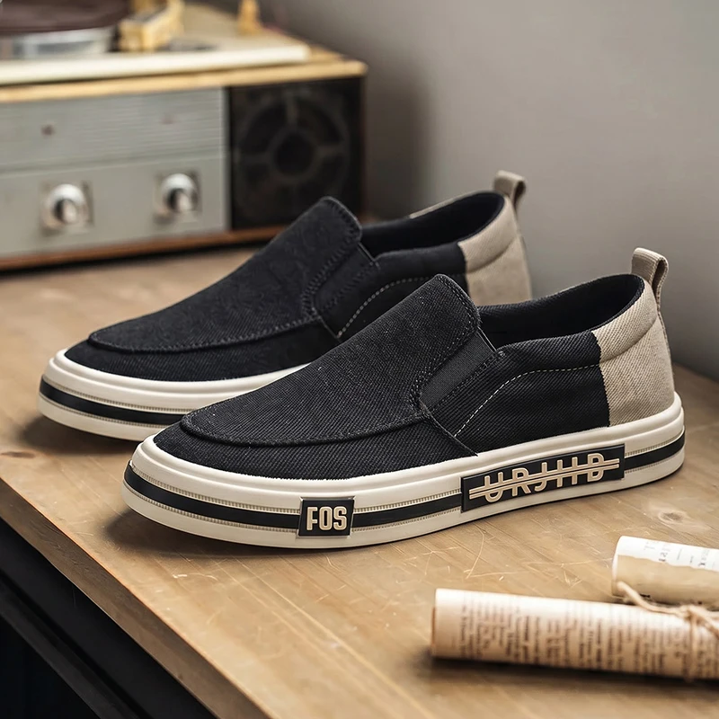 Men's Loafers Breathable Lightweight Stylish Slip on Lazy Shoes Thick Soled Casual Canvas Shoes for Walking Around The Streets